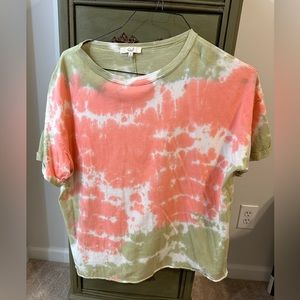 Easel tie dye t- shirt